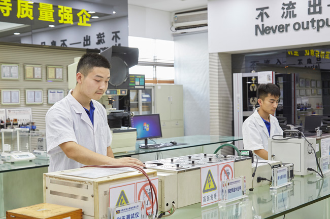 东莞制造业怎样做品牌？？？？这家工业企业签下甄子丹任代言人